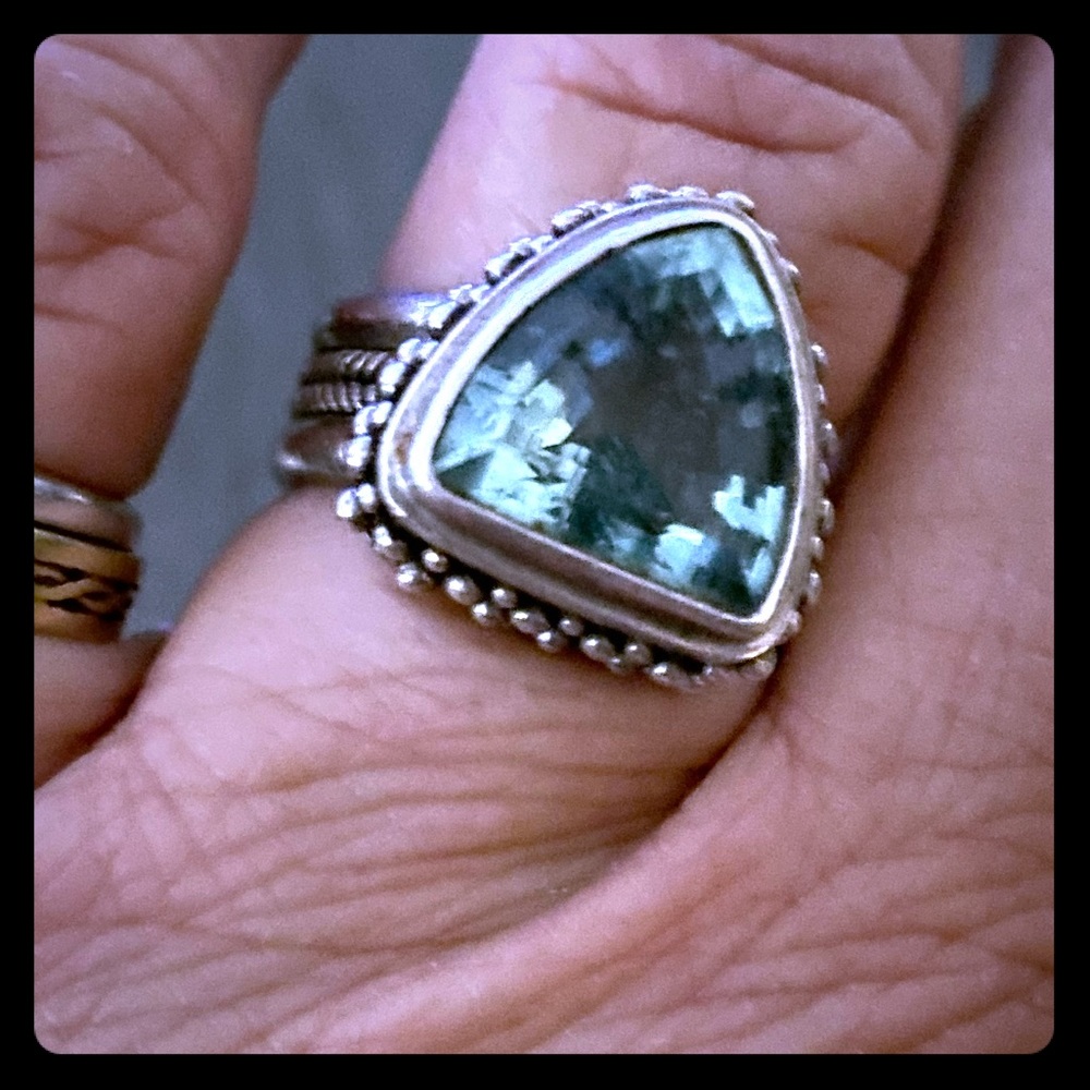 💍Gorgeous Sterling Silver Ring💍